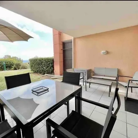 Apartment Vue Et Esterel-piscine *