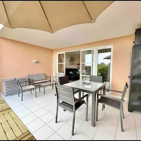 Vue Et Esterel-piscine Apartment *